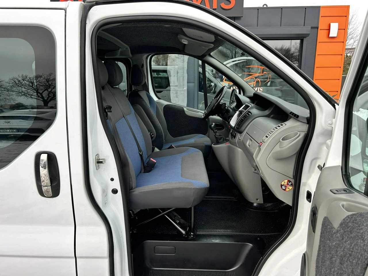 Renault Trafic - Zdjęcie 24