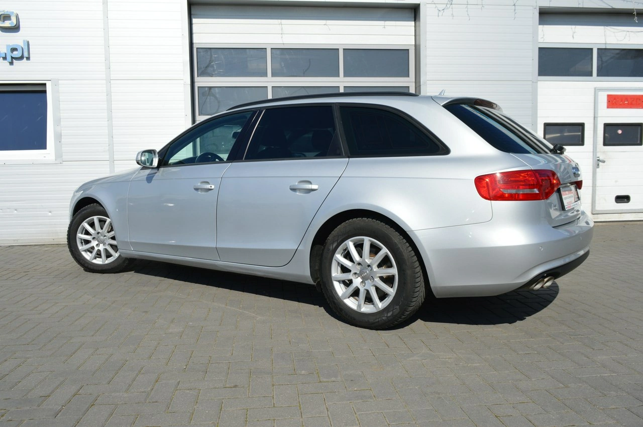 Audi A4 - Zdjęcie 13