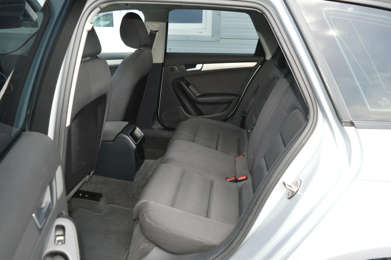 Audi A4 - Zdjęcie 29