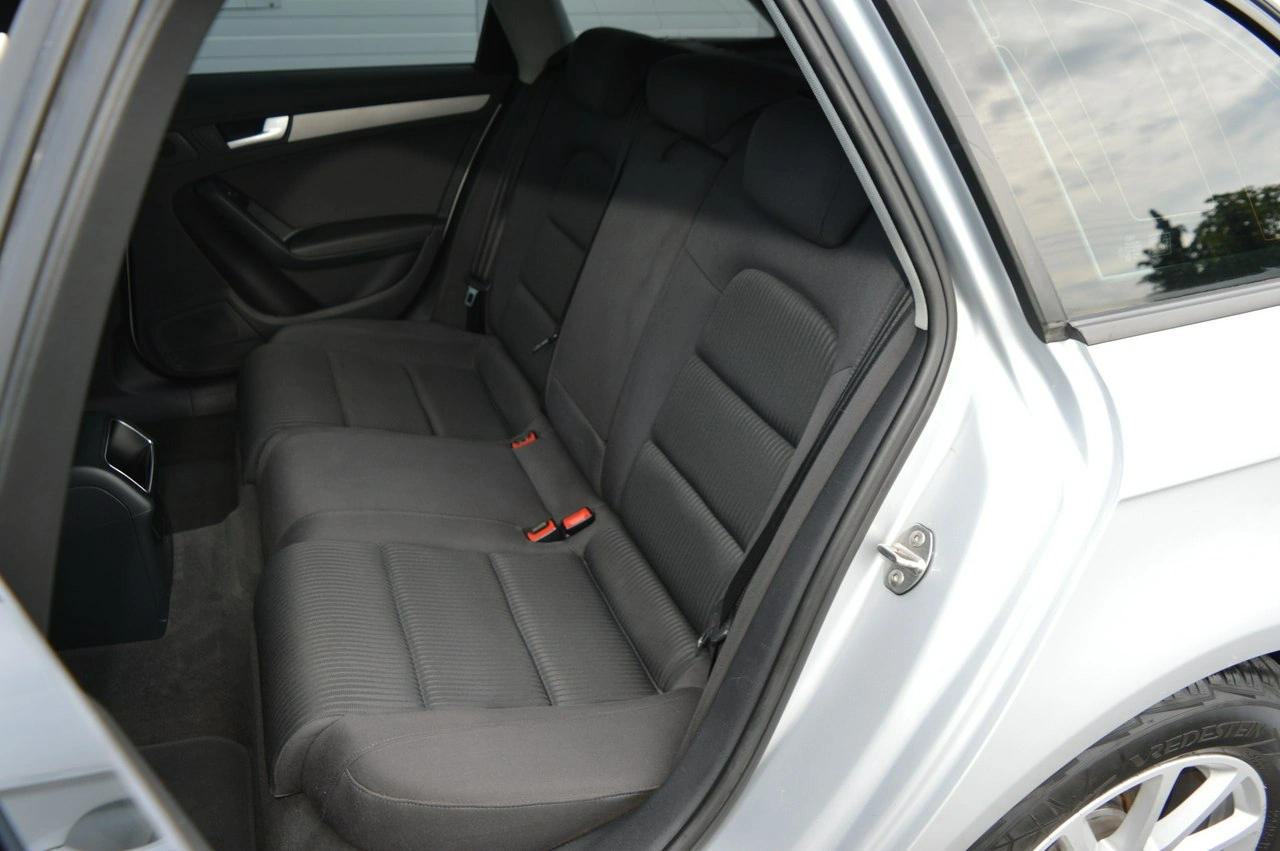 Audi A4 - Zdjęcie 31