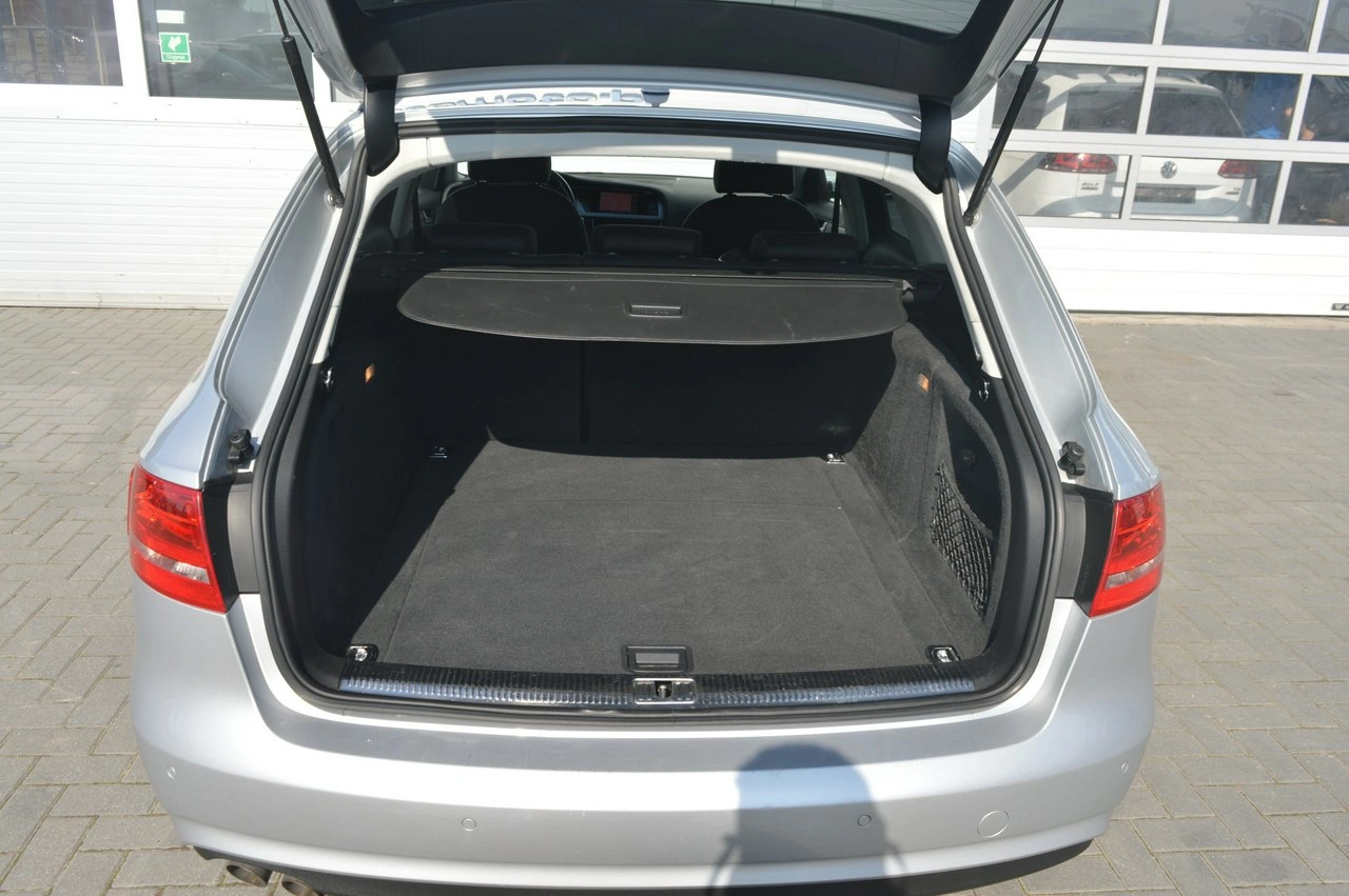 Audi A4 - Zdjęcie 35
