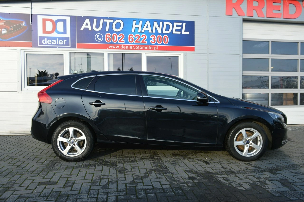 Volvo V40 - Zdjęcie 14