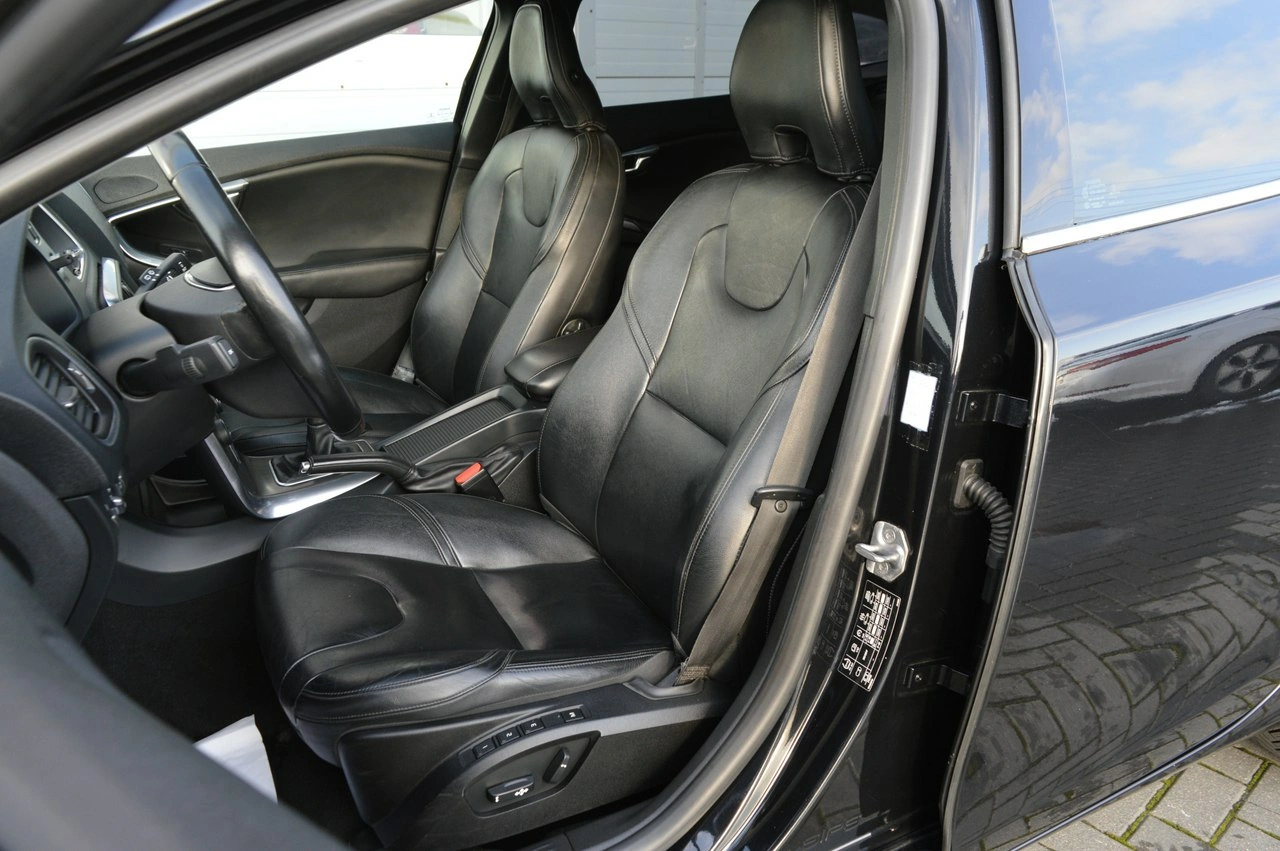 Volvo V40 - Zdjęcie 19