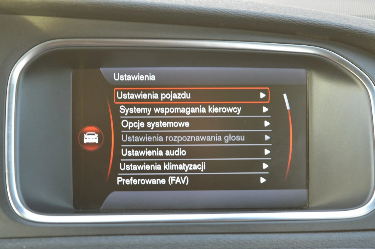 Volvo V40 - Zdjęcie 24