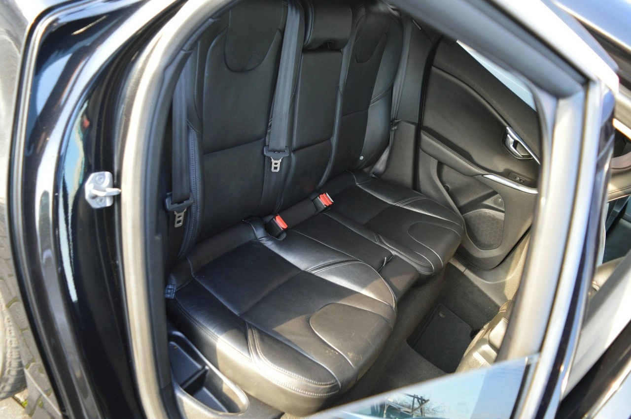 Volvo V40 - Zdjęcie 30