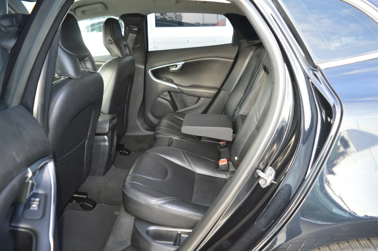 Volvo V40 - Zdjęcie 31