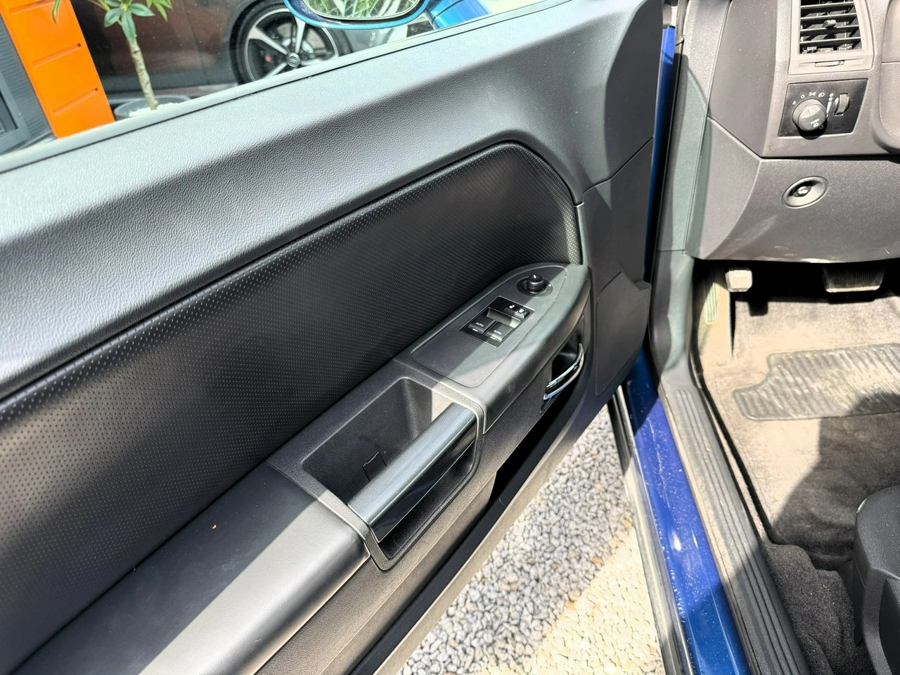 Dodge Challenger - Zdjęcie 12