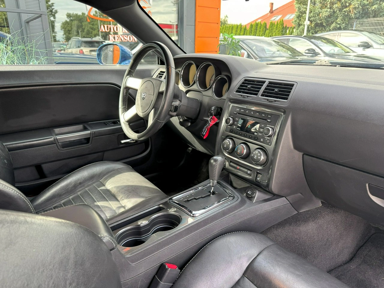 Dodge Challenger - Zdjęcie 22