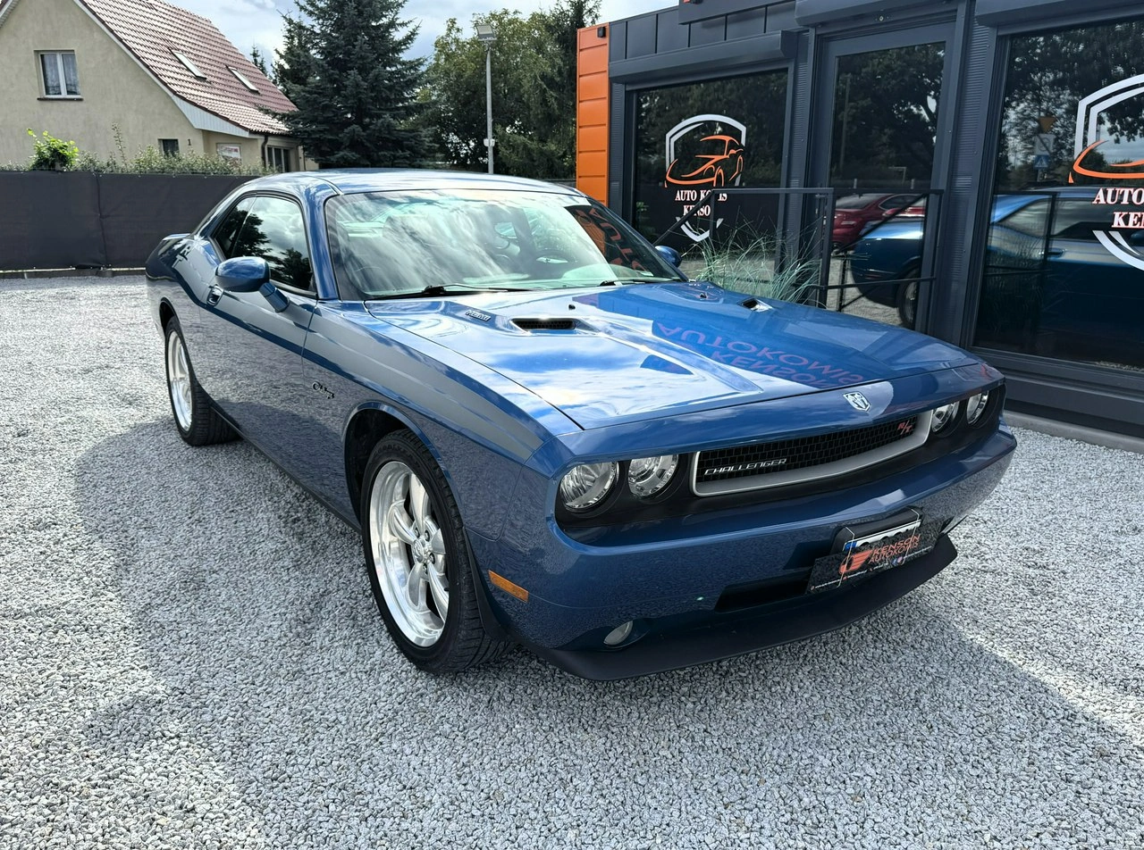 Dodge Challenger - Zdjęcie 1