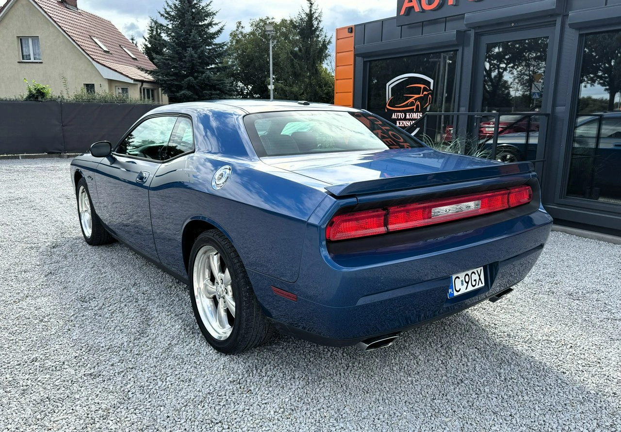 Dodge Challenger - Zdjęcie 3