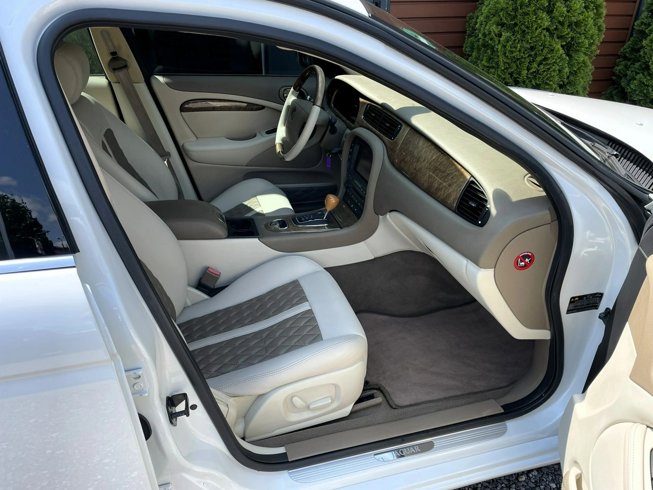 Jaguar S-Type - Zdjęcie 26