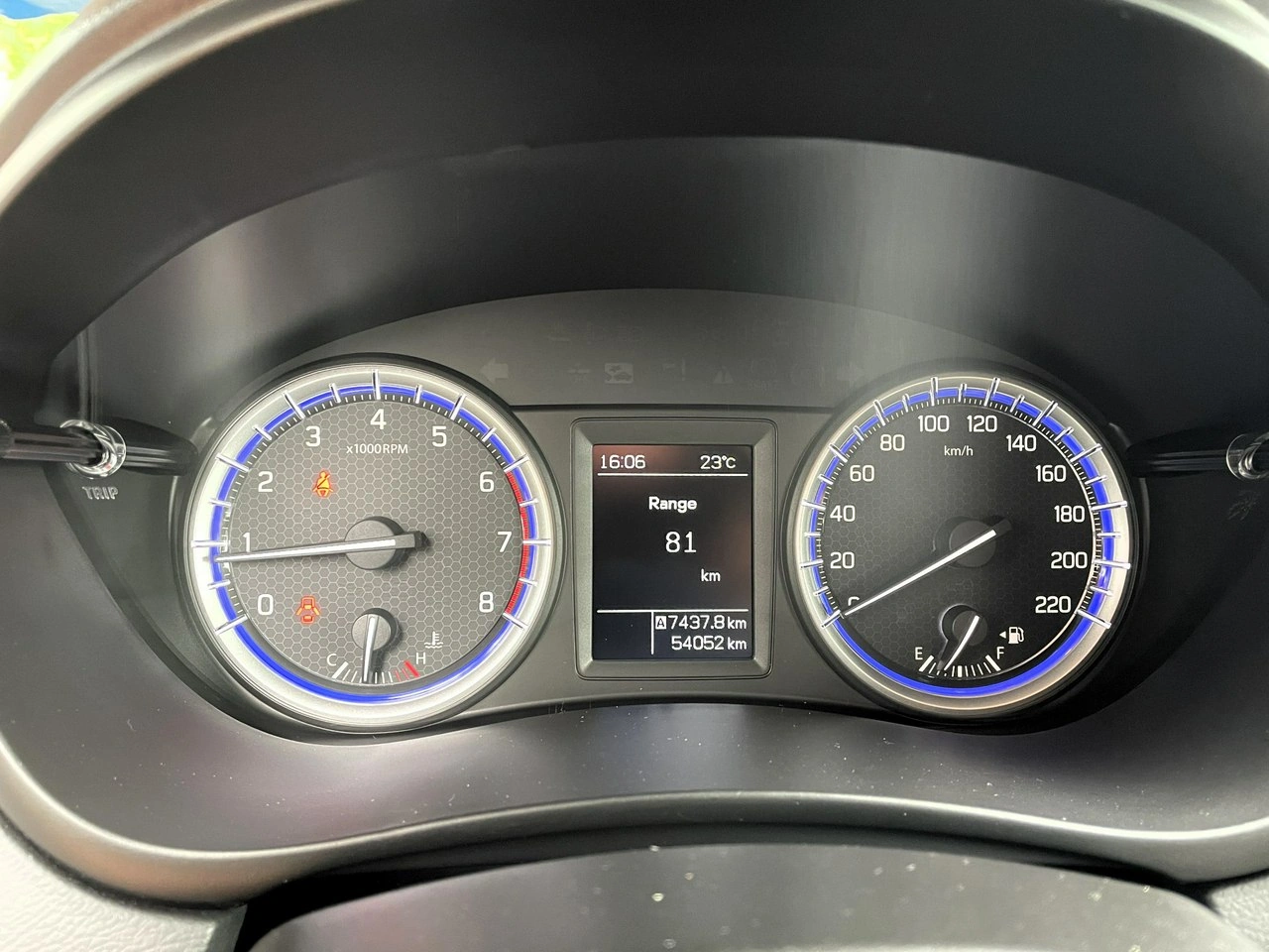 Suzuki SX4 S-Cross - Zdjęcie 18