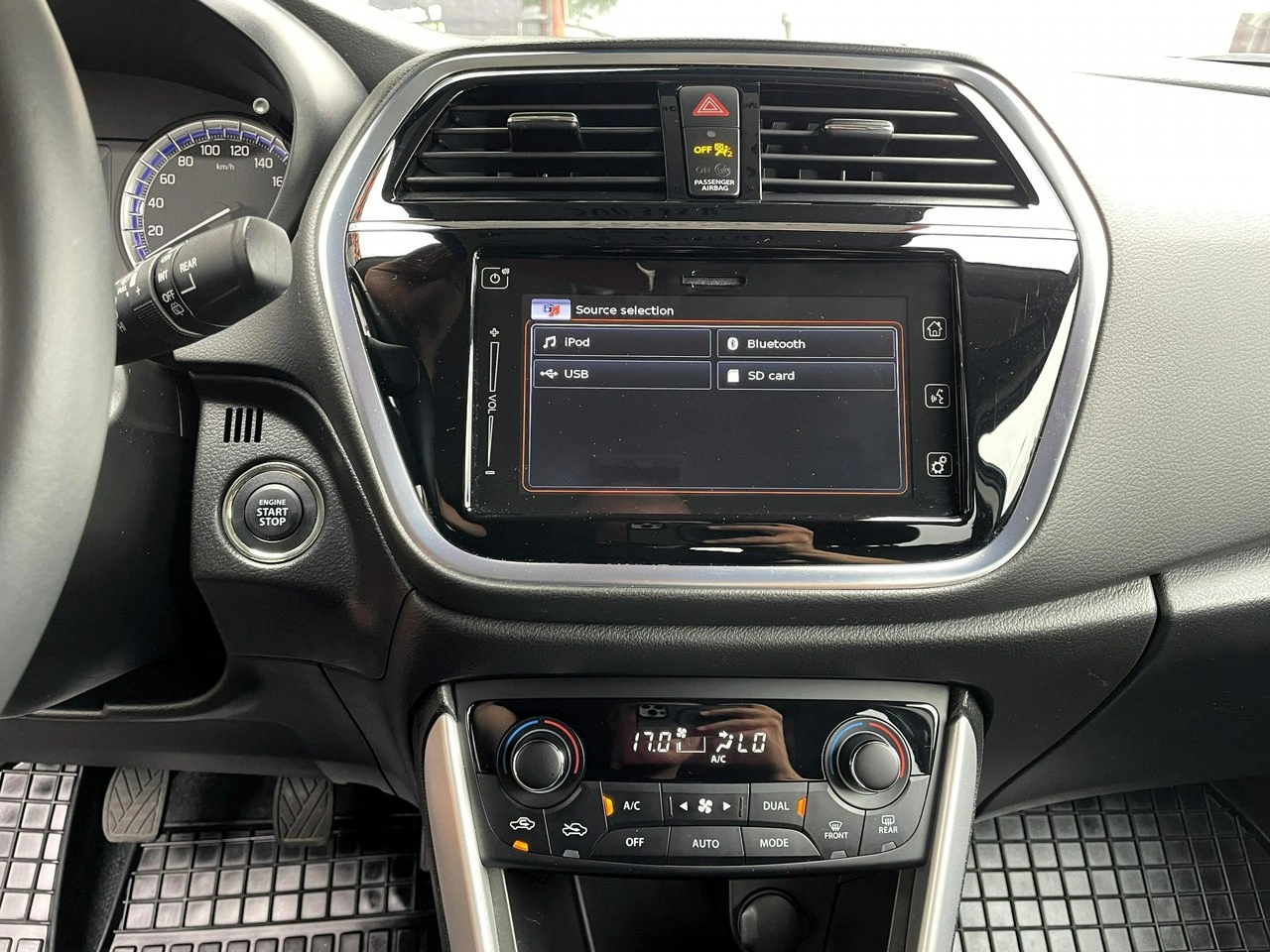 Suzuki SX4 S-Cross - Zdjęcie 21