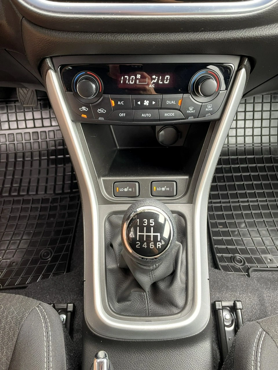 Suzuki SX4 S-Cross - Zdjęcie 23