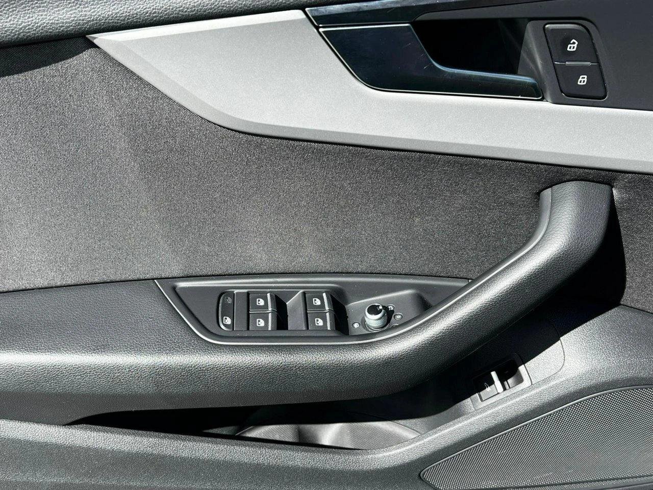 Audi A4 - Zdjęcie 11