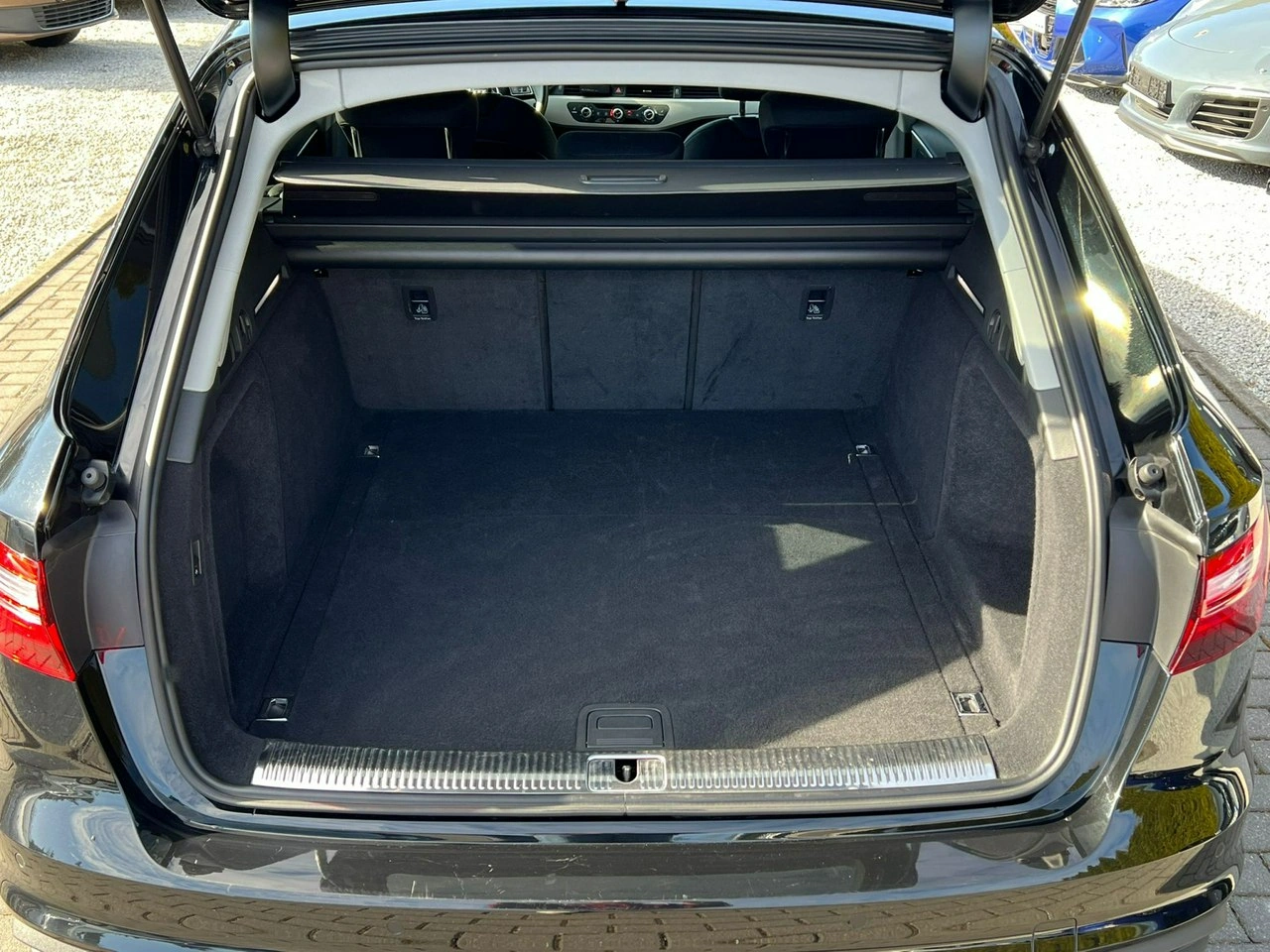 Audi A4 - Zdjęcie 17