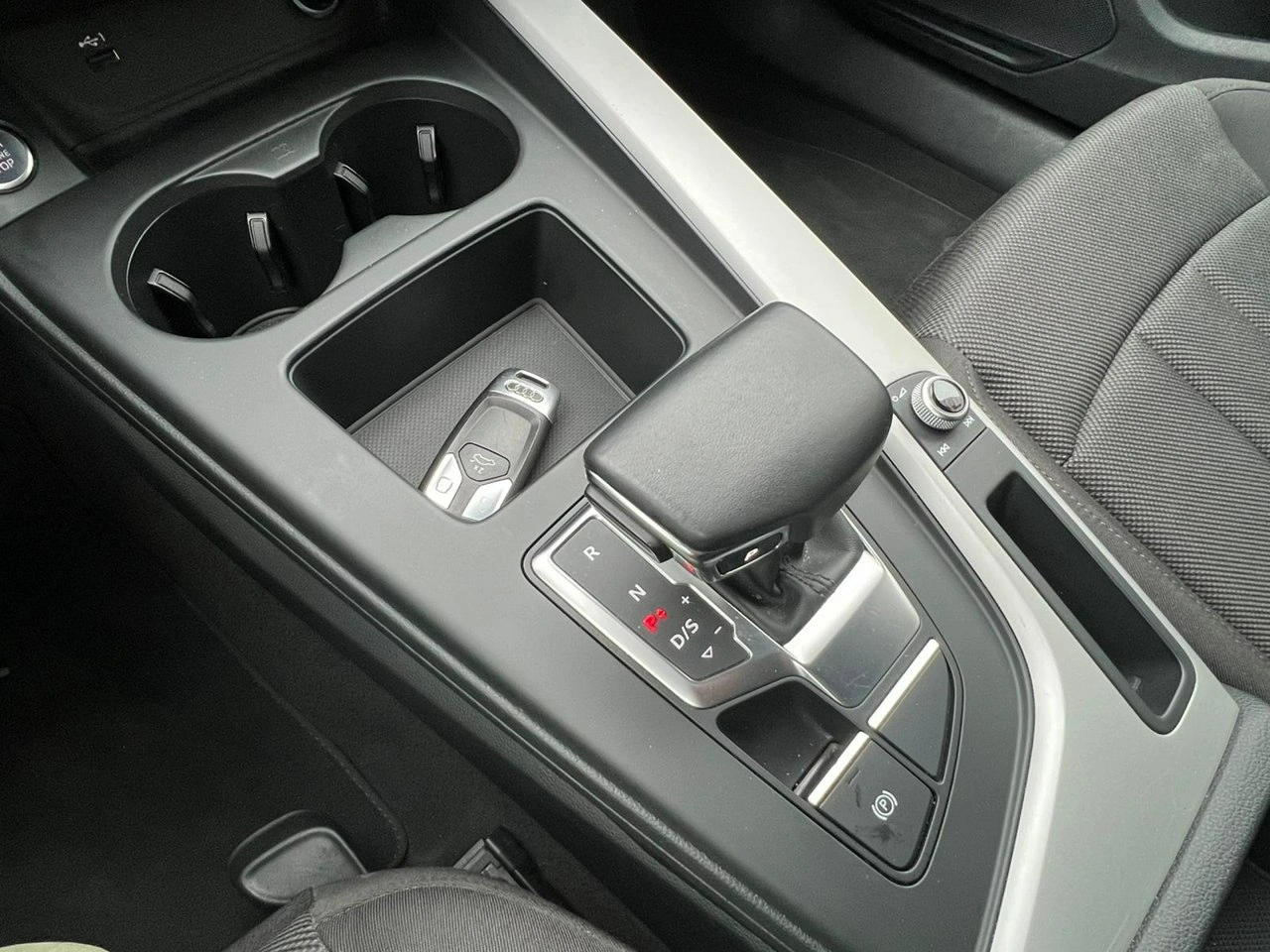 Audi A4 - Zdjęcie 20