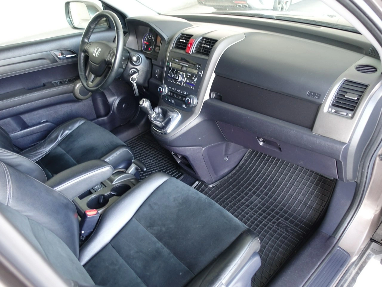 Honda CR-V - Zdjęcie 17