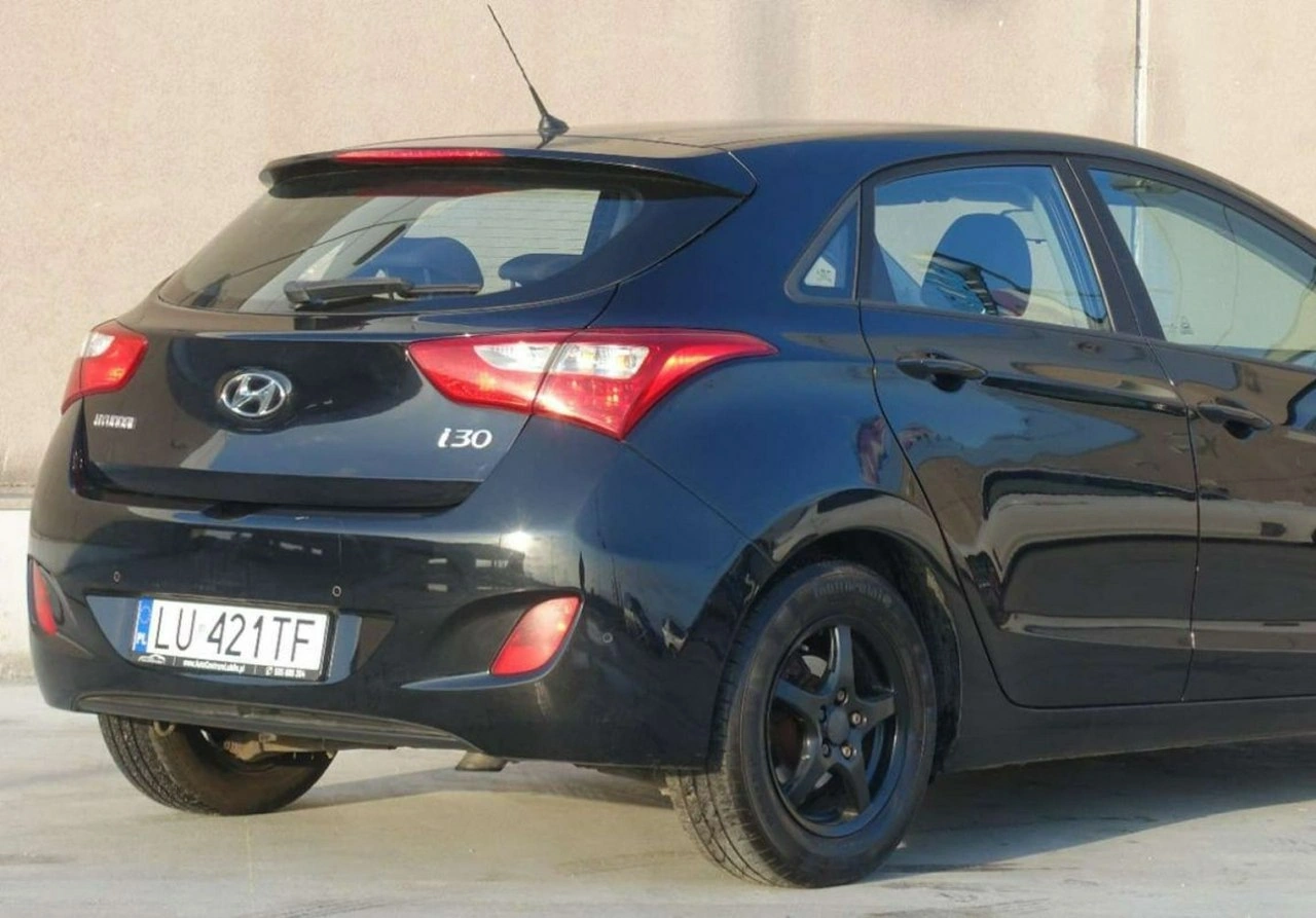 Hyundai i30 - Zdjęcie 25
