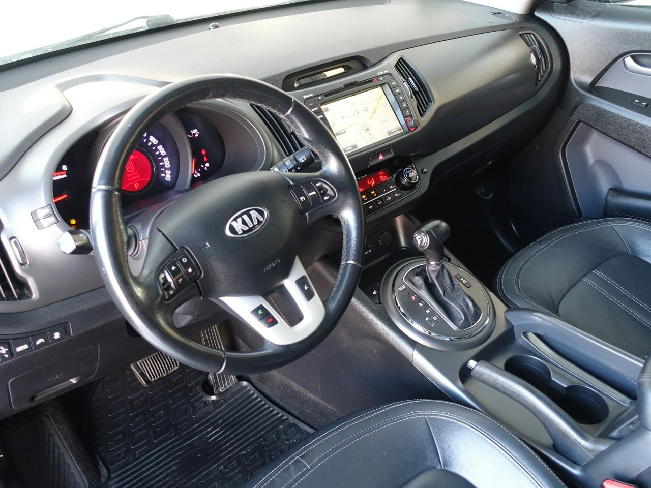 Kia Sportage - Zdjęcie 11