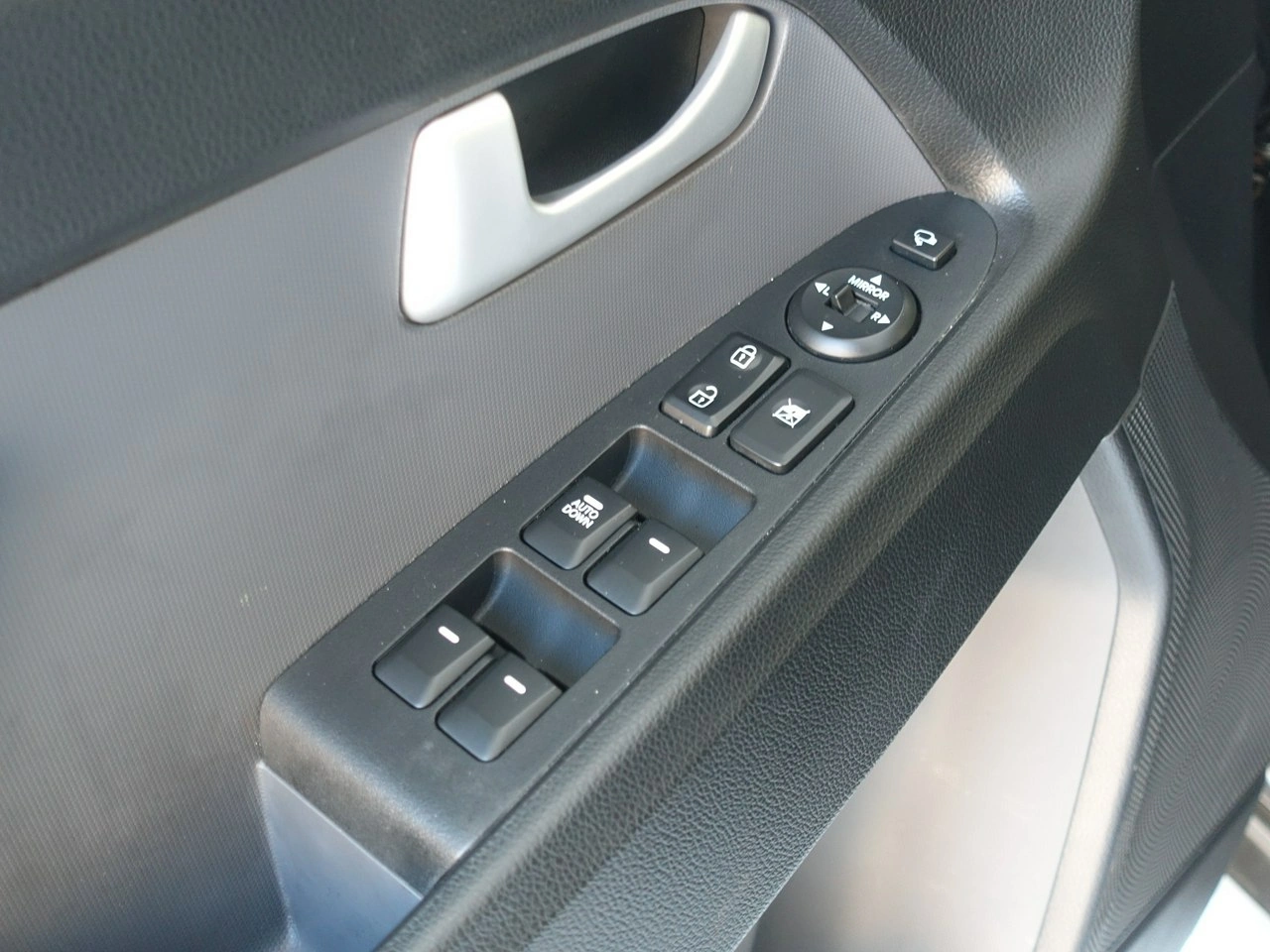 Kia Sportage - Zdjęcie 13