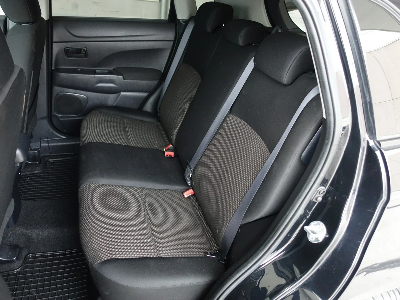 Mitsubishi ASX - Zdjęcie 17