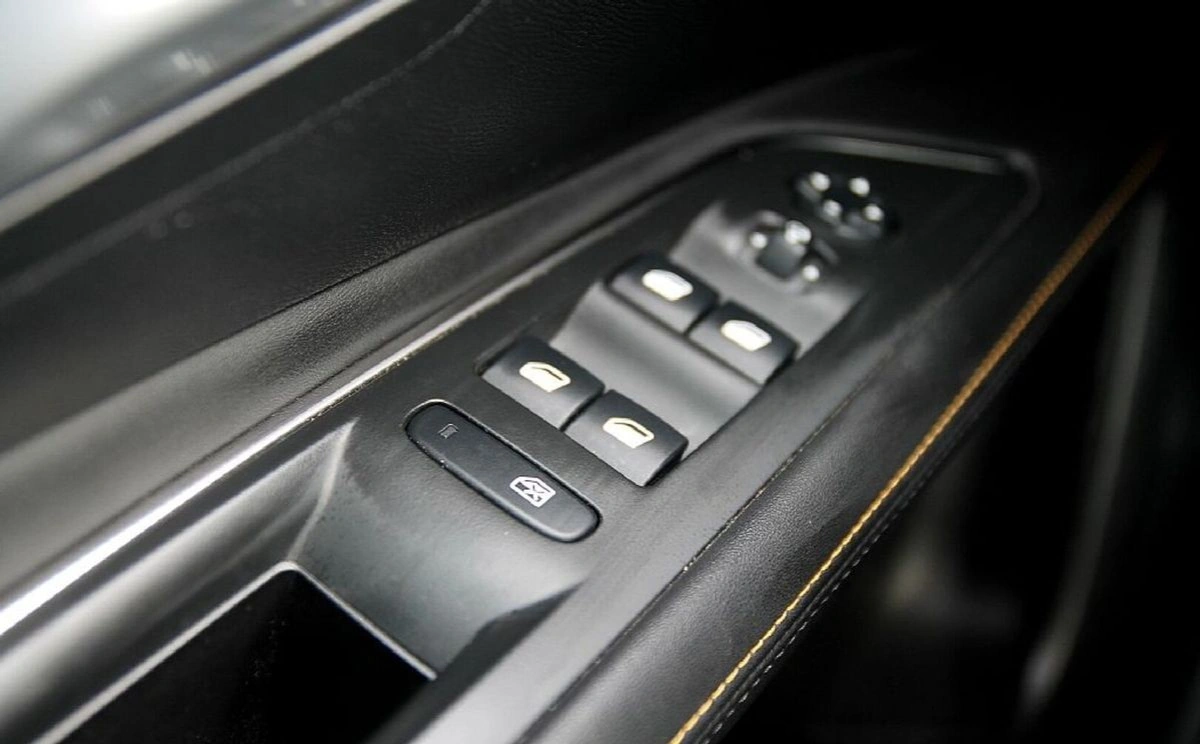 Peugeot 3008 - Zdjęcie 27