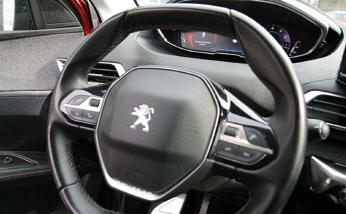 Peugeot 3008 - Zdjęcie 29