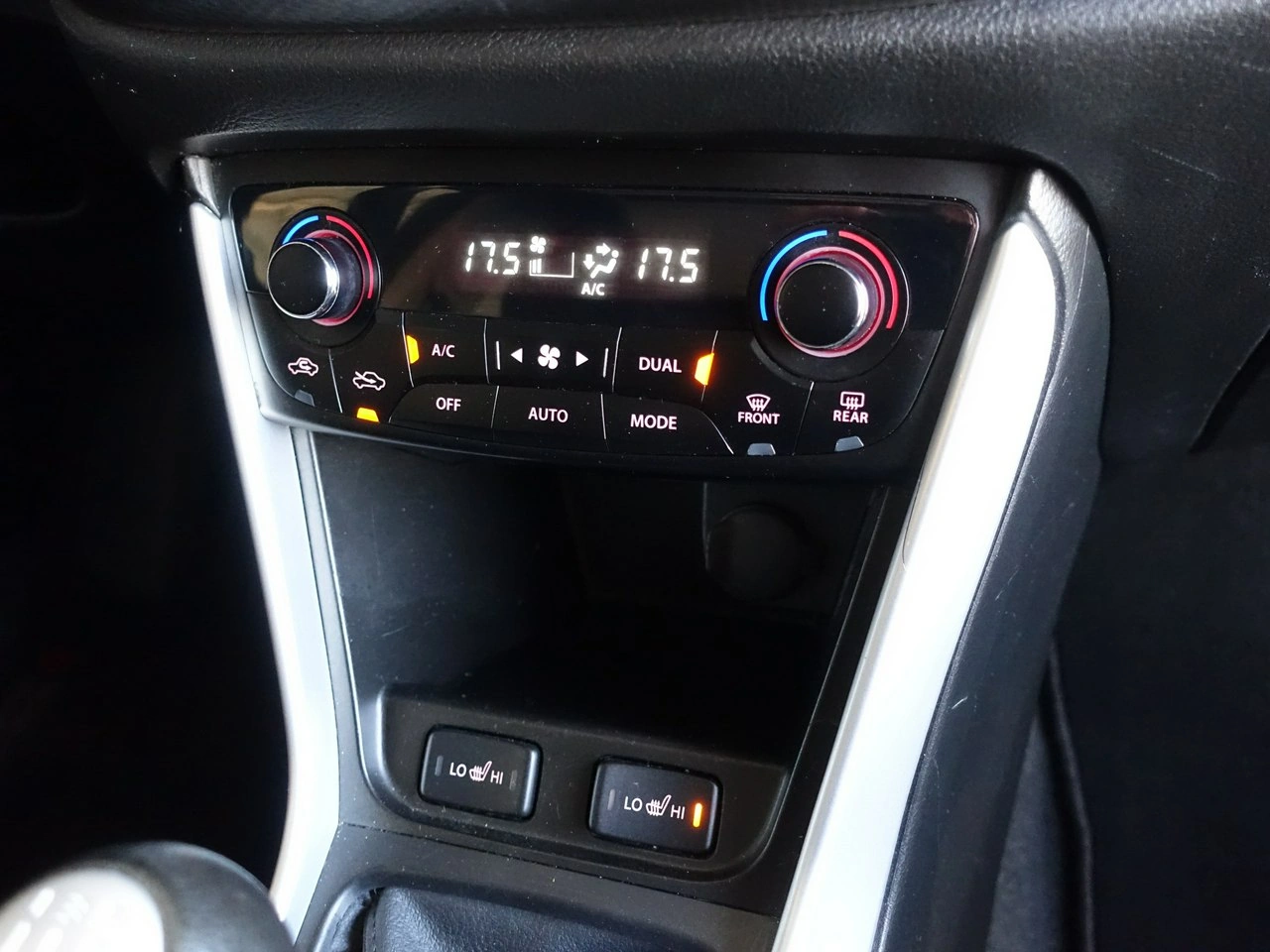 Suzuki SX4 S-Cross - Zdjęcie 24