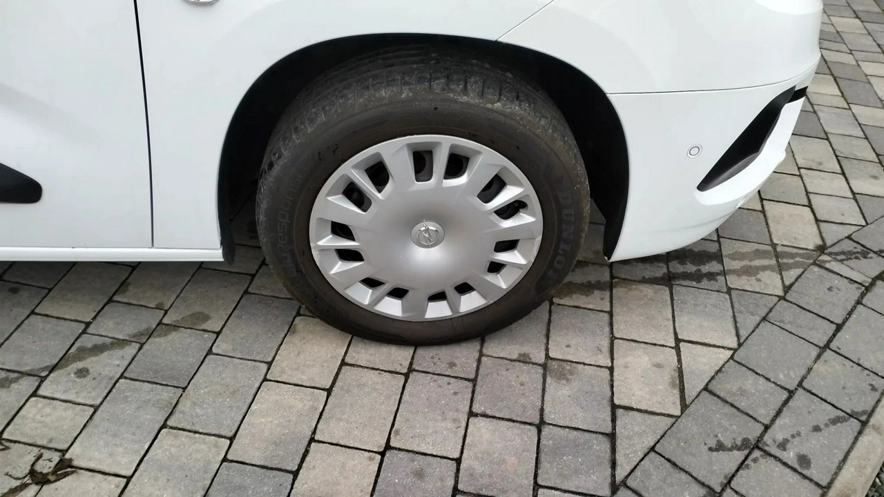 Opel Combo - Zdjęcie 25