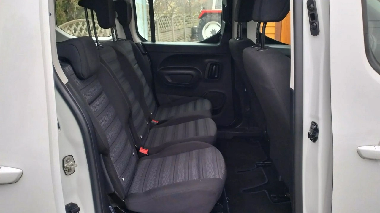 Opel Combo - Zdjęcie 20