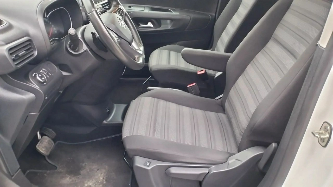 Opel Combo - Zdjęcie 7