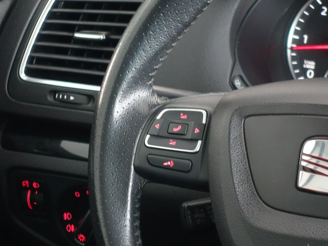 Seat Alhambra - Zdjęcie 25