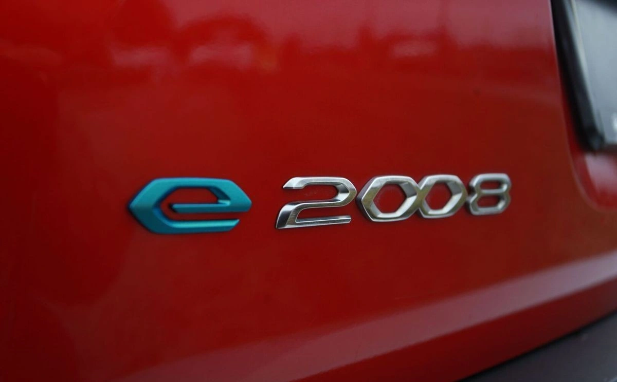 Peugeot 2008 - Zdjęcie 12