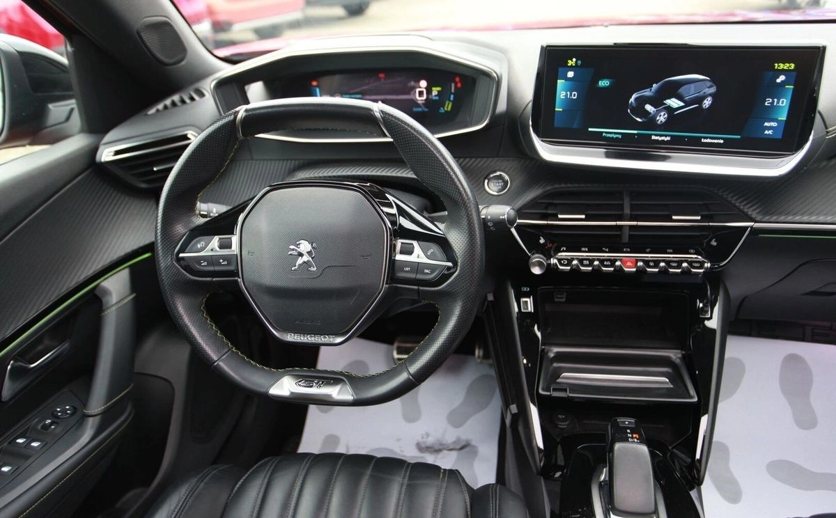 Peugeot 2008 - Zdjęcie 18