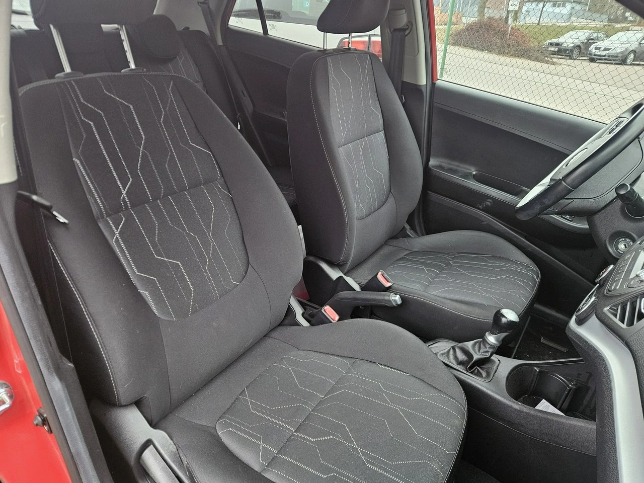 Kia Picanto - Zdjęcie 4