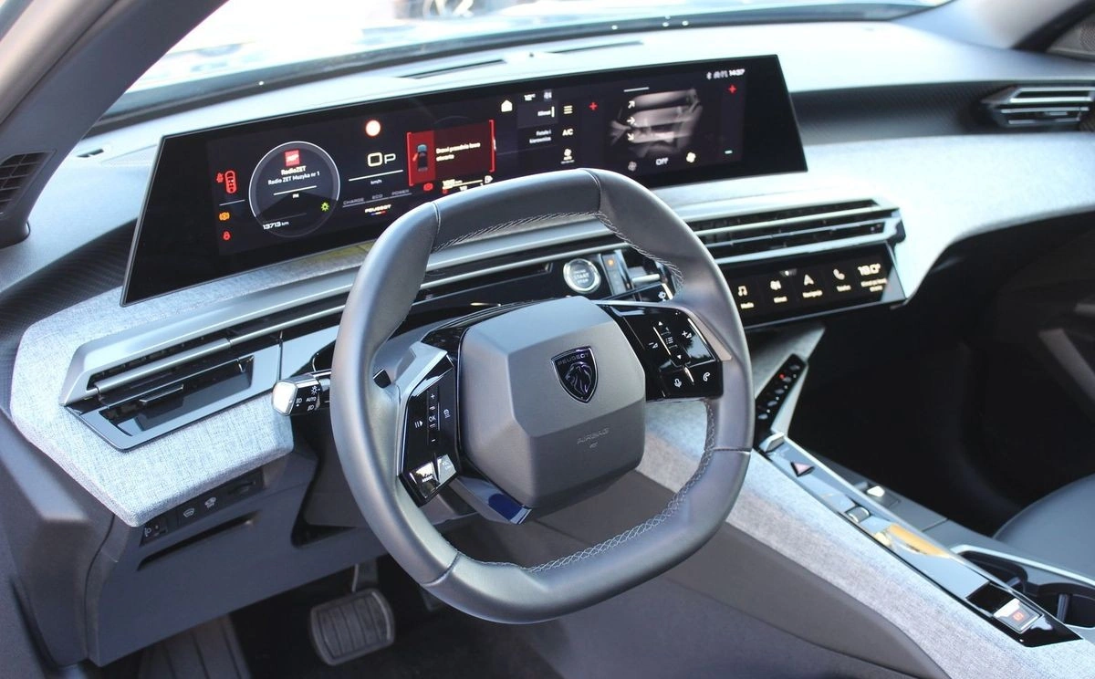 Peugeot 3008 - Zdjęcie 2