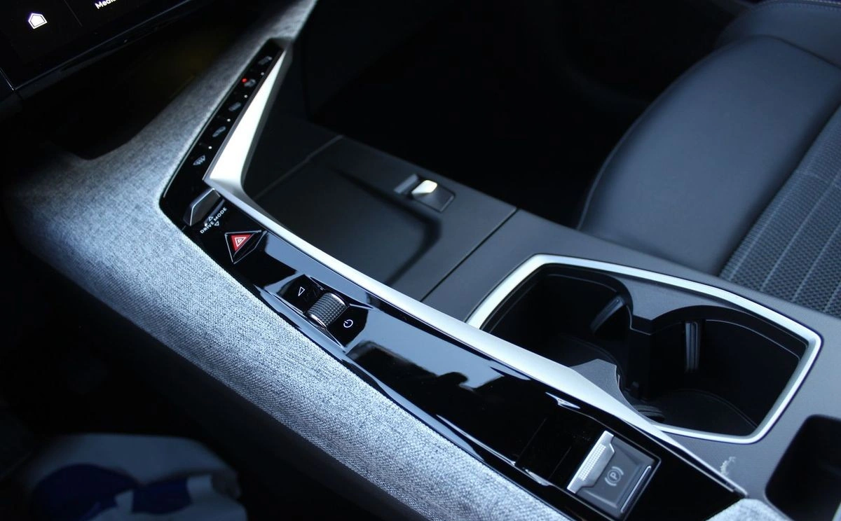 Peugeot 3008 - Zdjęcie 9