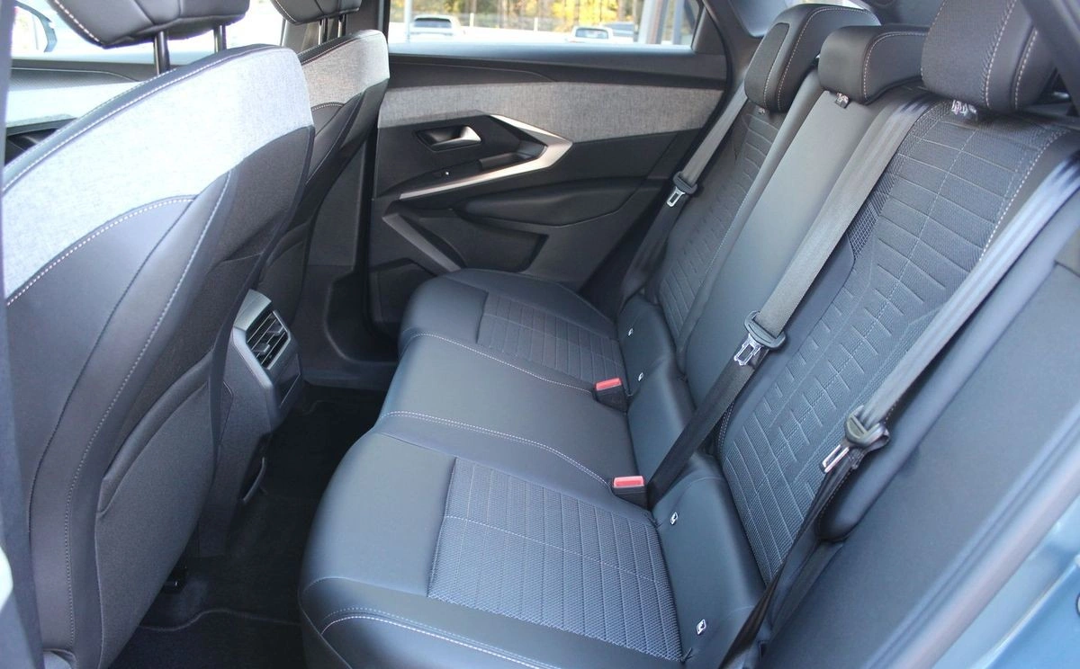 Peugeot 3008 - Zdjęcie 18