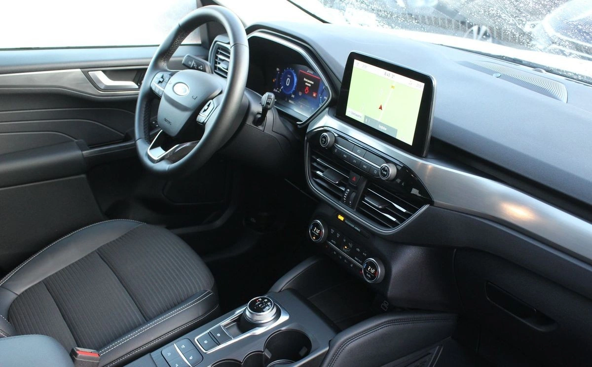Ford Kuga - Zdjęcie 2
