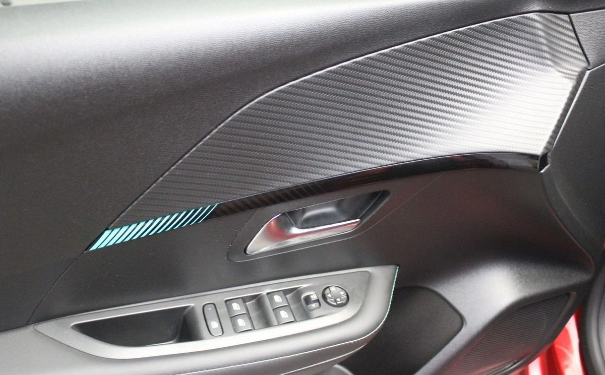 Peugeot 208 - Zdjęcie 9