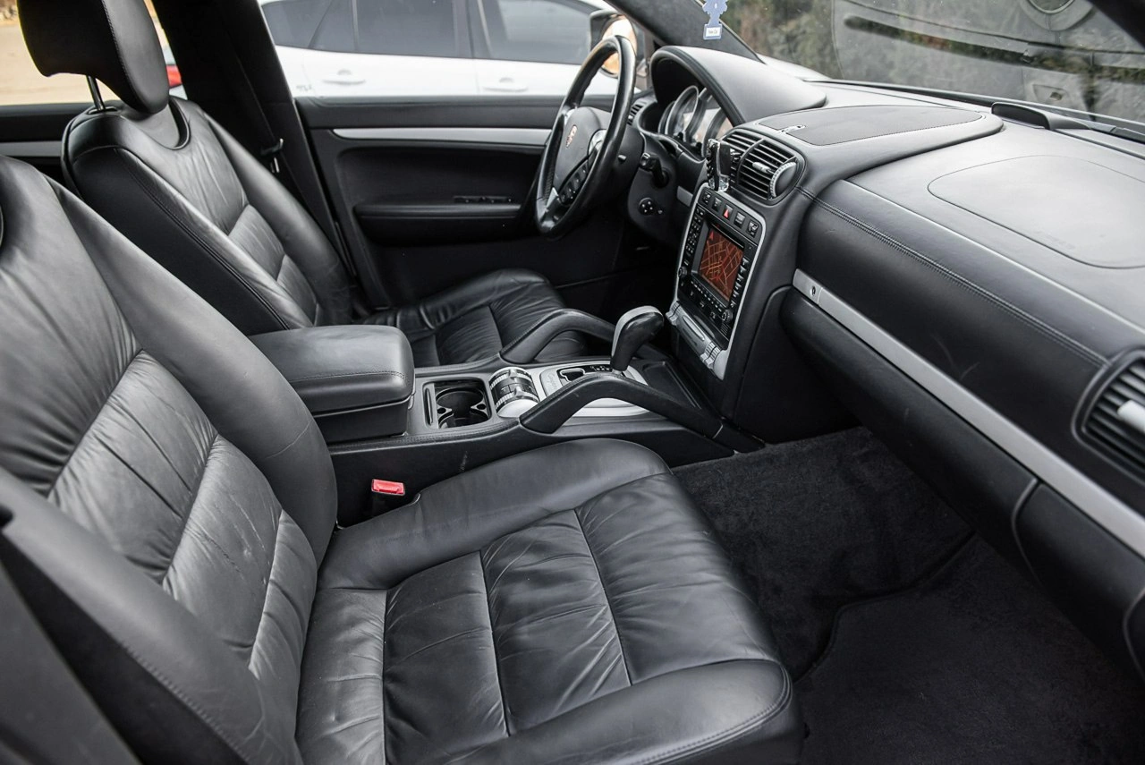 Porsche Cayenne Turbo - Zdjęcie 9