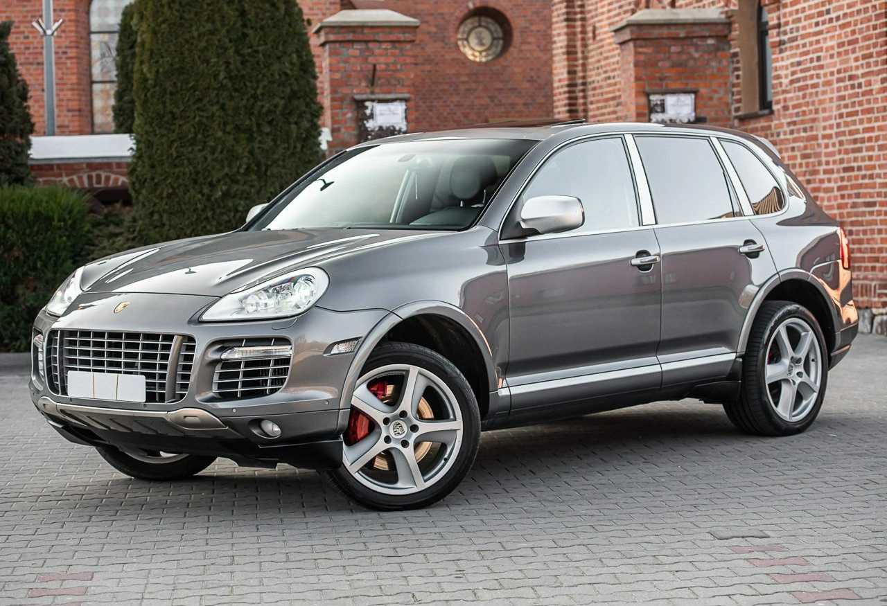 Porsche Cayenne Turbo - Zdjęcie 11