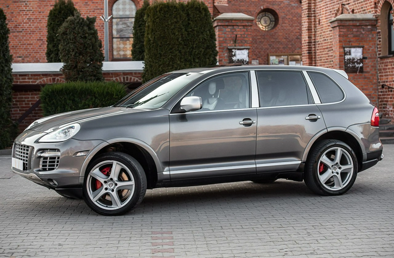 Porsche Cayenne Turbo - Zdjęcie 12
