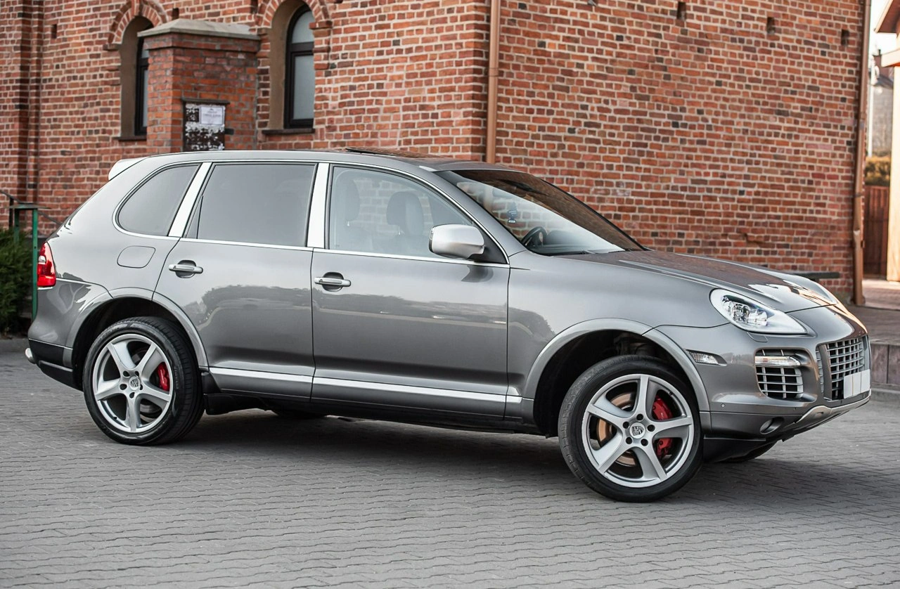 Porsche Cayenne Turbo - Zdjęcie 18