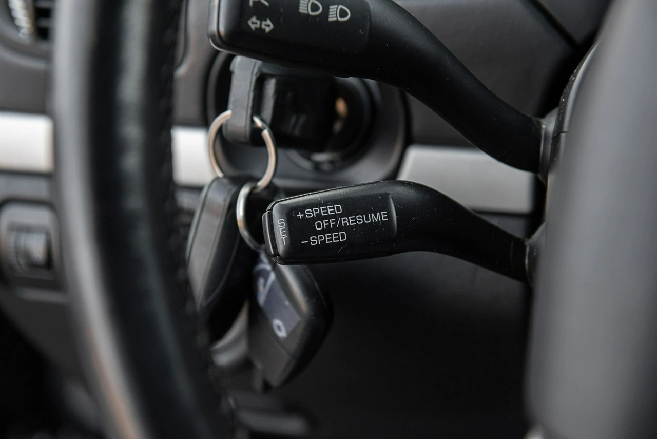 Porsche Cayenne Turbo - Zdjęcie 23