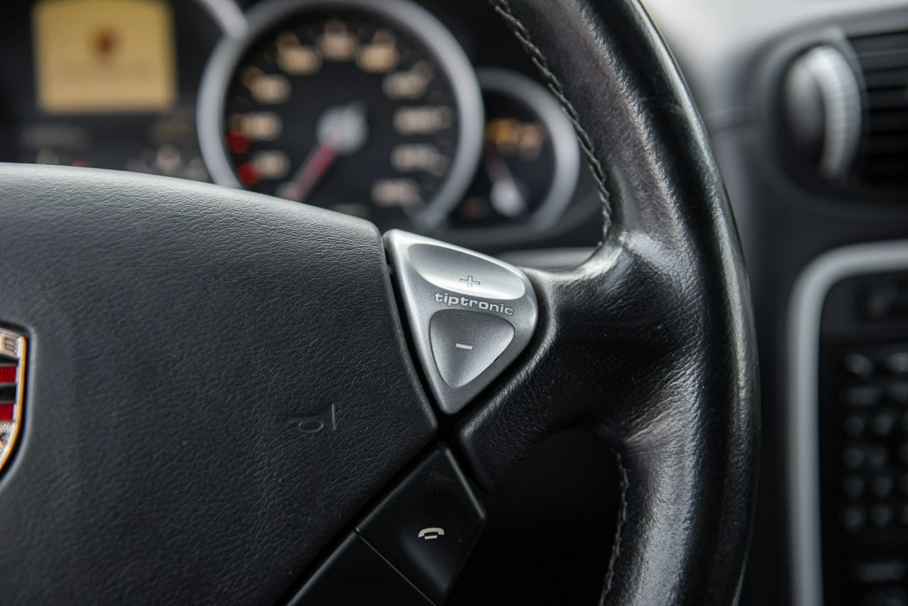 Porsche Cayenne Turbo - Zdjęcie 24