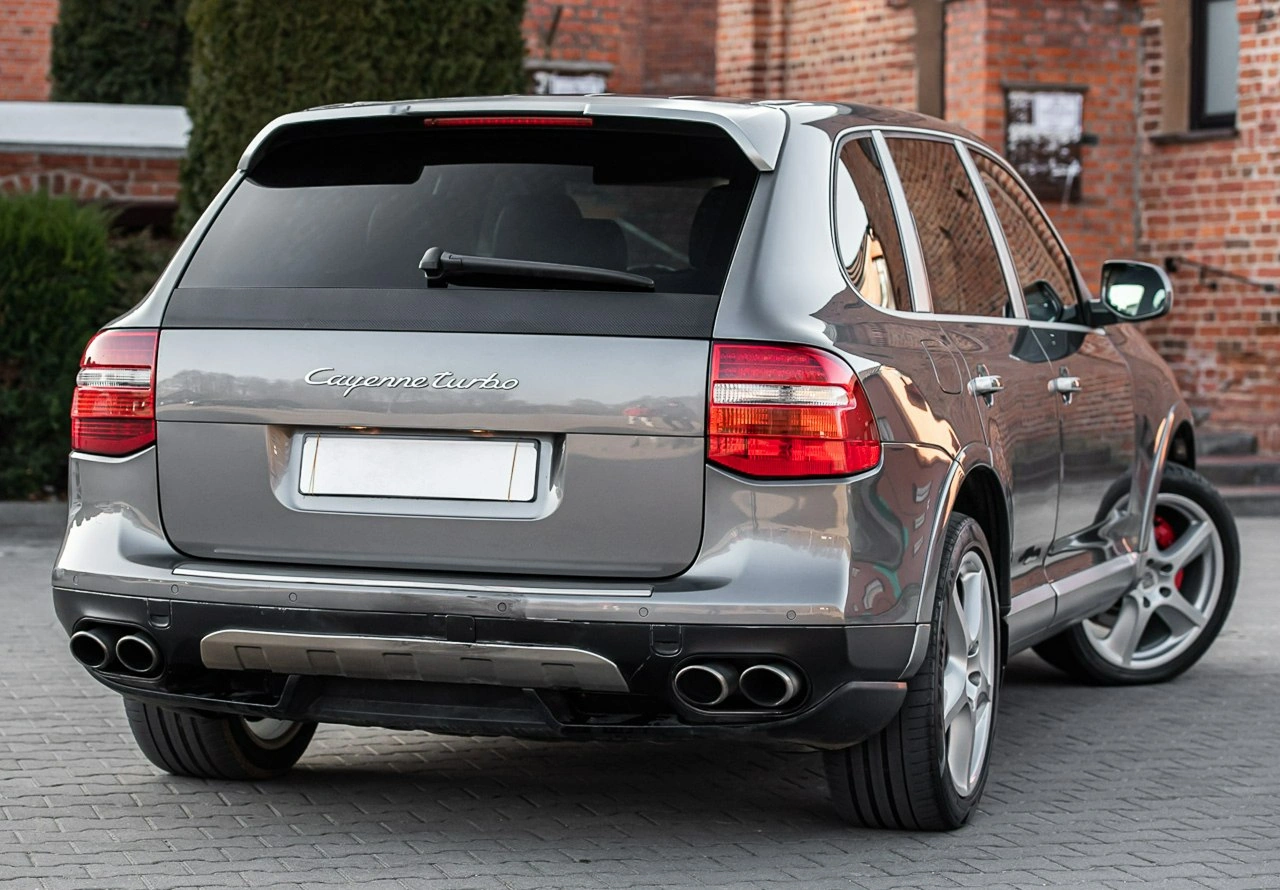 Porsche Cayenne Turbo - Zdjęcie 2