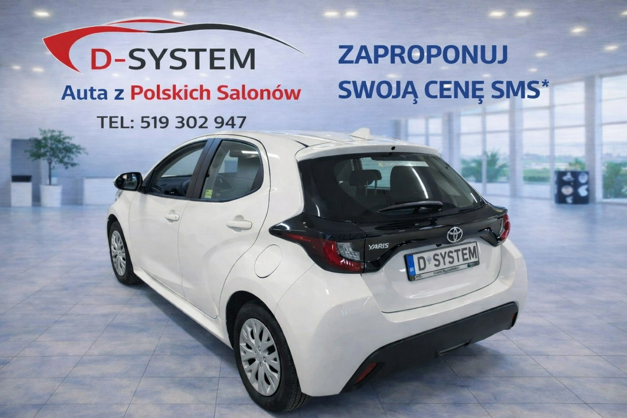 Toyota Yaris - Zdjęcie 14