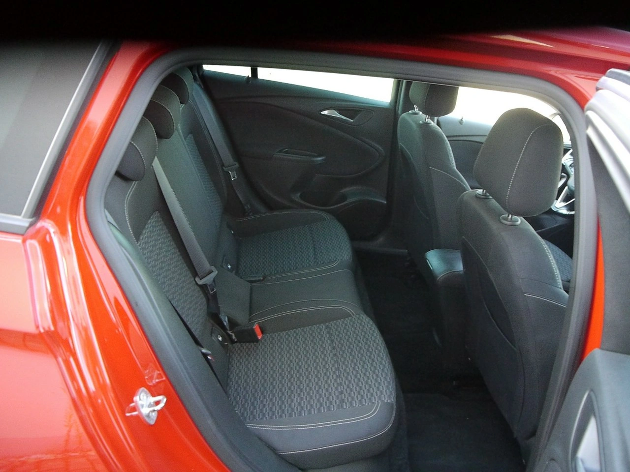 Opel Astra - Zdjęcie 26